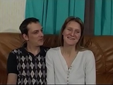 Geile Milf Hausfrau wird von ihrem Mann vor der Amateur Cam gefickt